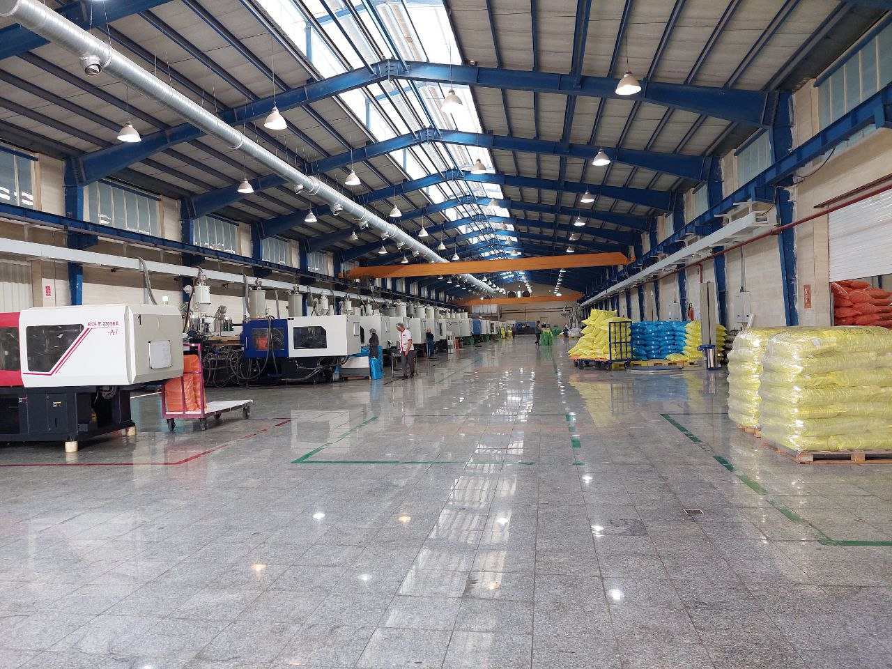 A picture of the manufacturing line